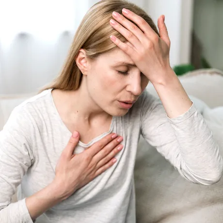 Afecțiunea neurologică adesea ignorată care poate provoca amețeli puternice și probleme de echilibru