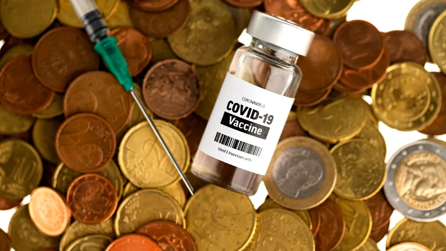 Adio, vaccin anti-COVID gratuit! Doar persoanele peste 65 de ani sau la risc îl mai primesc fără bani din toamnă