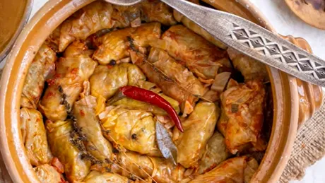 Cât se fierb sarmalele de post. Nu se rup când le scoți din oală și au un gust delicios