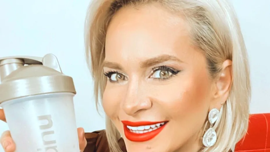 Ce este dispepsia ulceroasă, boala care i-a dat de furcă și Paulei Chirilă