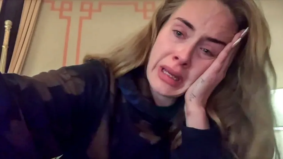 Boala de care suferă Adele. Ce a declarat artista: „Jumătate din viață am trăit-o în durere”