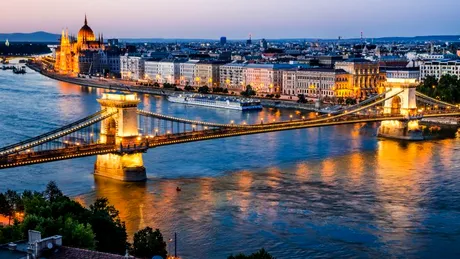 Budapesta si Zagreb
