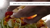 Daniela Niculi: noodles de dovlecei cu roșii și busuioc
