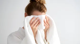 Trucul cu prosopul care poate ajuta la eliminarea punctelor negre fără tratamente scumpe