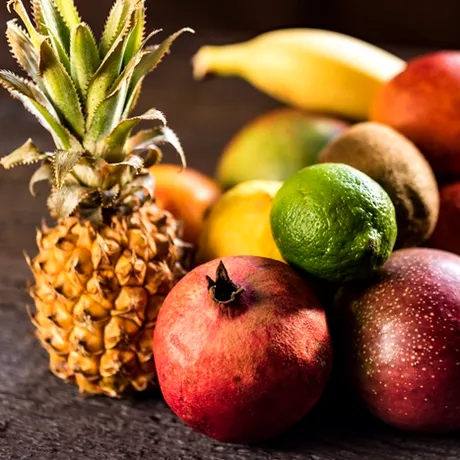 Fructe pe care le găsești în piață tot anul, care îți întăresc pereții inimii și reduc colesterolul. Te țin departe de medicamente!