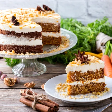 Cum faci prăjitură cu morcovi și nuci, desertul de post înainte de Paște