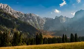 Cum poți petrece 30 de zile fără să plătești chirie într-un colț spectaculos din Alpii italieni?