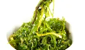 Ce sunt algele Wakame și ce beneficii fabuloase au asupra organismului
