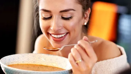 Ciorba românească adorată de toți străinii. Mulți români nu o suportă