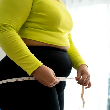 Alimente care oferă efecte mai bune decât abdomenele. Accelerează metabolismul și te scapă de grăsimea din talie
