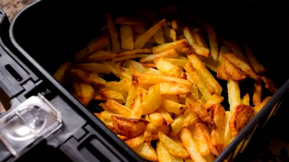 Gătești cartofi prăjiți la air fryer? Care este greșeala pe care o fac majoritatea românilor