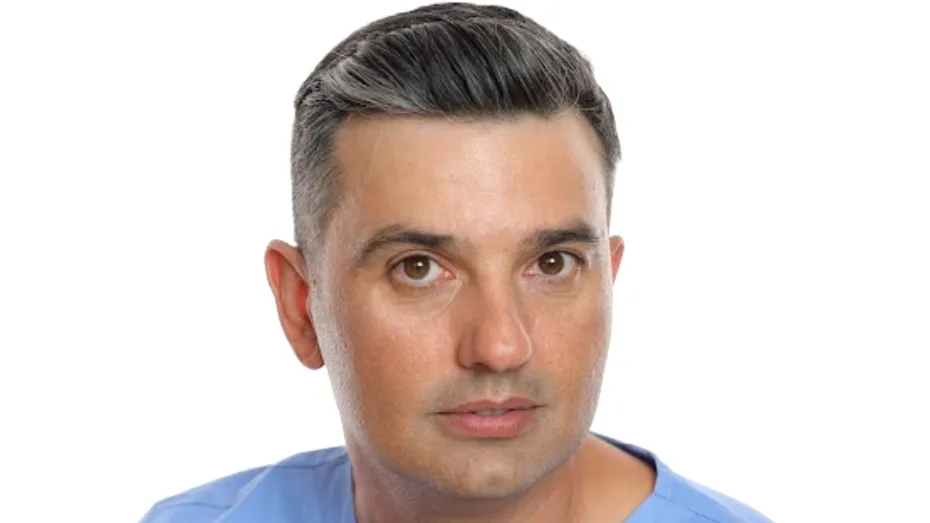 Dr. Bogdan Măciuceanu: ”Replantarea mâinii tăiate la nivelul palmei, una dintre cele mai dificile intervenții de chirurgie reconstructivă”