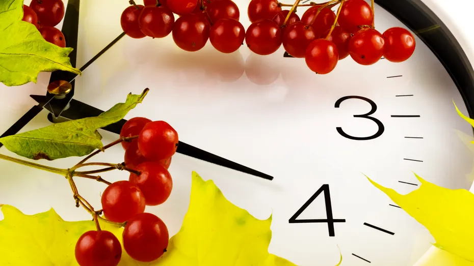 Ora de vară 2023. În acest weekend se schimbă ora în România și vom dormi mai puțin: cum ne influențează sănătatea