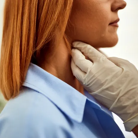 Ganglionul mărit care poate ascunde hepatita B. Când trebuie să suni de urgență medicul