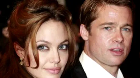 Angelina Jolie, la un pas sa-l omoare pe Brad Pitt pentru bani!