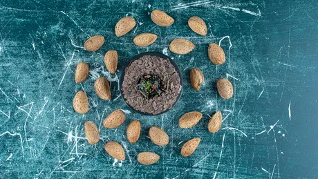 Alimentul pe care să-l consumi pentru a ține la distanță bolile de inimă, diabetul sau demența. Ai nevoie de 50g zilnic