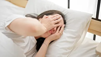 Te trezești cu dureri de cap? Motivele ar putea fi îngrijorătoare. Iată care sunt cele mai periculoase