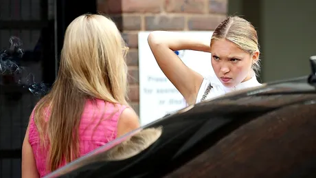 Cum arată fiica lui Kate Moss la 19 ani. A moștenit frumusețea mamei