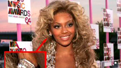Beyonce a primit un inel de logodna fals