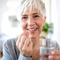 Menopauza și vitaminele esențiale: Ce nu trebuie să-ți lipsească pentru o tranziție sănătoasă