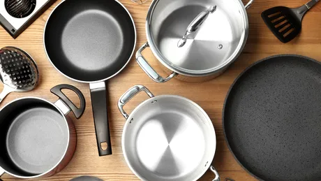 Cât de sigure sunt vasele în care gătești? Experții au testat ceramica, teflonul, oțelul inoxidabil și sticla și dau verdictul
