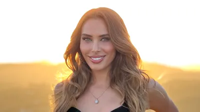 Iulia Vântur și Salman Khan, apariție rară împreună la un ritual sacru. Cum a fost surprinsă artista alături de actorul de la Bollywood