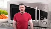 Încălzești mâncarea în cuptorul cu microunde? Cât de (ne)sănătoasă este, potrivit lui Dragoș Pătraru