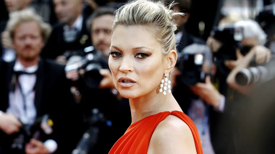 Dieta lui Kate Moss: ce mănâncă vedeta pentru a arăta fabulos la 48 de ani