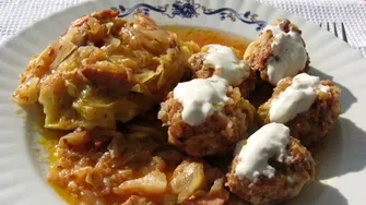 Cum să gătești sarmale sparte! Rețeta tradițională de casă, o poate face oricine