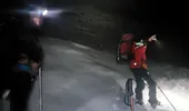 Un turist din București a rămas blocat pe munte în Munții Făgăraș. A fost recuperat de salvamontiști în ultima clipă. VIDEO