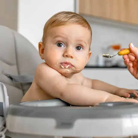 Un studiu european sugerează că o dietă ketogenică după înțărcare ar putea proteja creierul bebelușilor de efectele stresului prenatal