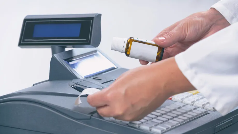 Pacienții bolnavi așteaptă până la 2 ani pentru medicamente generice compensate / VIDEO