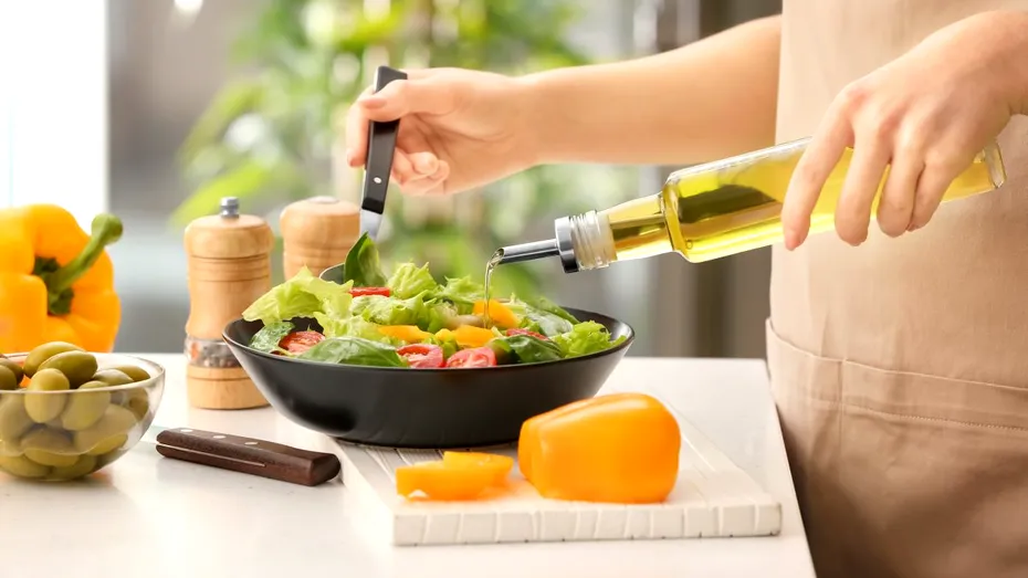 Singurul ulei pe care îl poți consuma în siguranță. Mulți români nu-l cumpără des, dar e cel mai sănătos