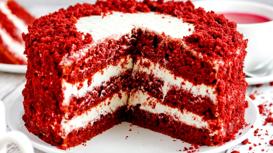 Cum să gătești tort Red Velvet la oala cu presiune. Iată rețeta pas cu pas pentru un desert clasic reinterpretat