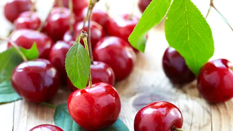 Cireşele, ideale pentru pentru slăbire, insomnie şi ten fără riduri - VIDEO by CSID