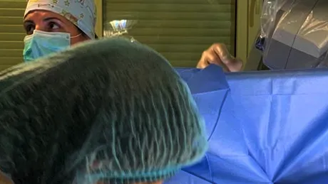 Awake craniotomy - Tehnica de anestezie cu pacientul treaz, folosită în intervenţii neurochirurgicale la un spital din Bucureşti