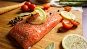 Alimentul care conține mai mult Omega 3 decât somonul și tonul. Reduce trigliceridele din sânge și ajută la scăderea tensiunii arteriale