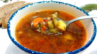 Condimentul care nu trebuie pus niciodată în ciorba de legume. Îi distruge gustul iremediabil