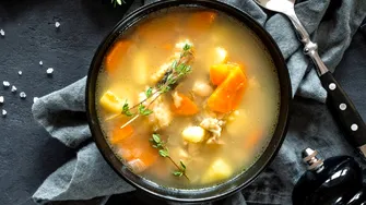 Supă de cartofi ca la mănăstire. Rețeta simplă și gustoasă de la Părintele Vasile