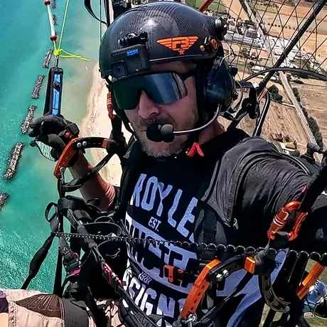 Motivul real pentru care Felix Baumgartner s-a prăbușit cu parapanta în Italia. Ce s-a descoperit pe aparatul de zbor