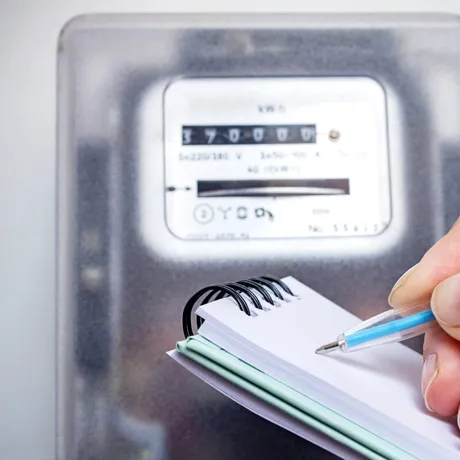 Cum pot clienții Hidroelectrica să plătească facturi mai mici la curent. Data limită este 26 septembrie